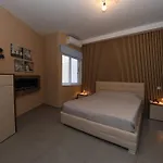 Saghtrija Luxury Apartment *