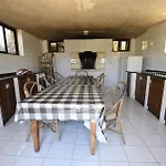Saghtrija Luxury Apartment