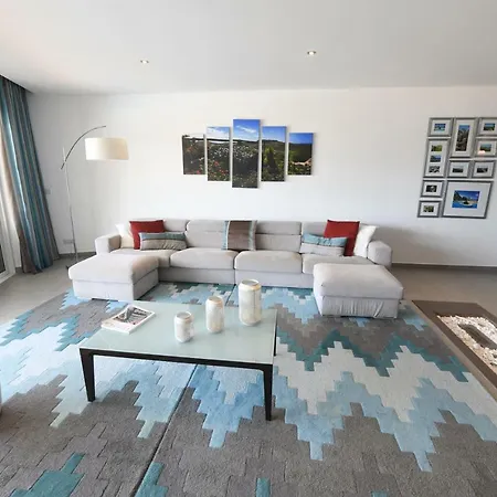 Saghtrija Luxury Appartement *